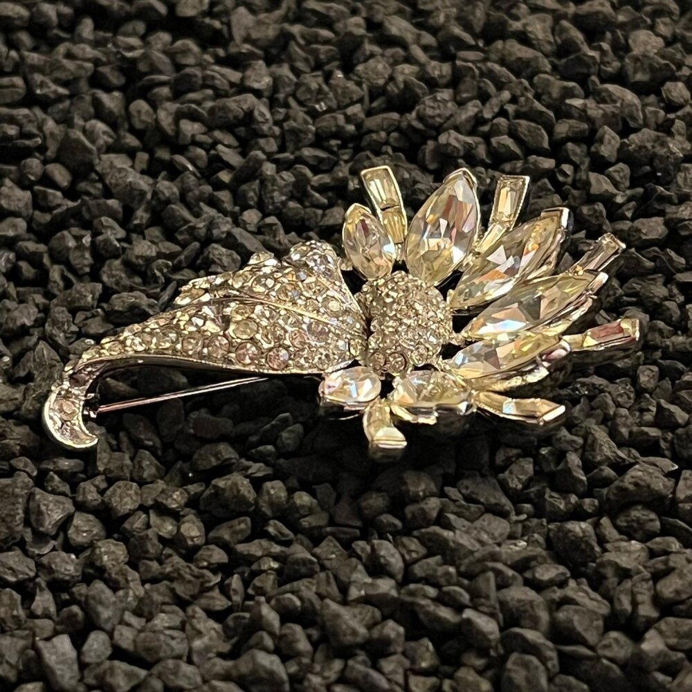 Vintage Bogoff Clear Rhinestone Large Floral Broo… - image 5